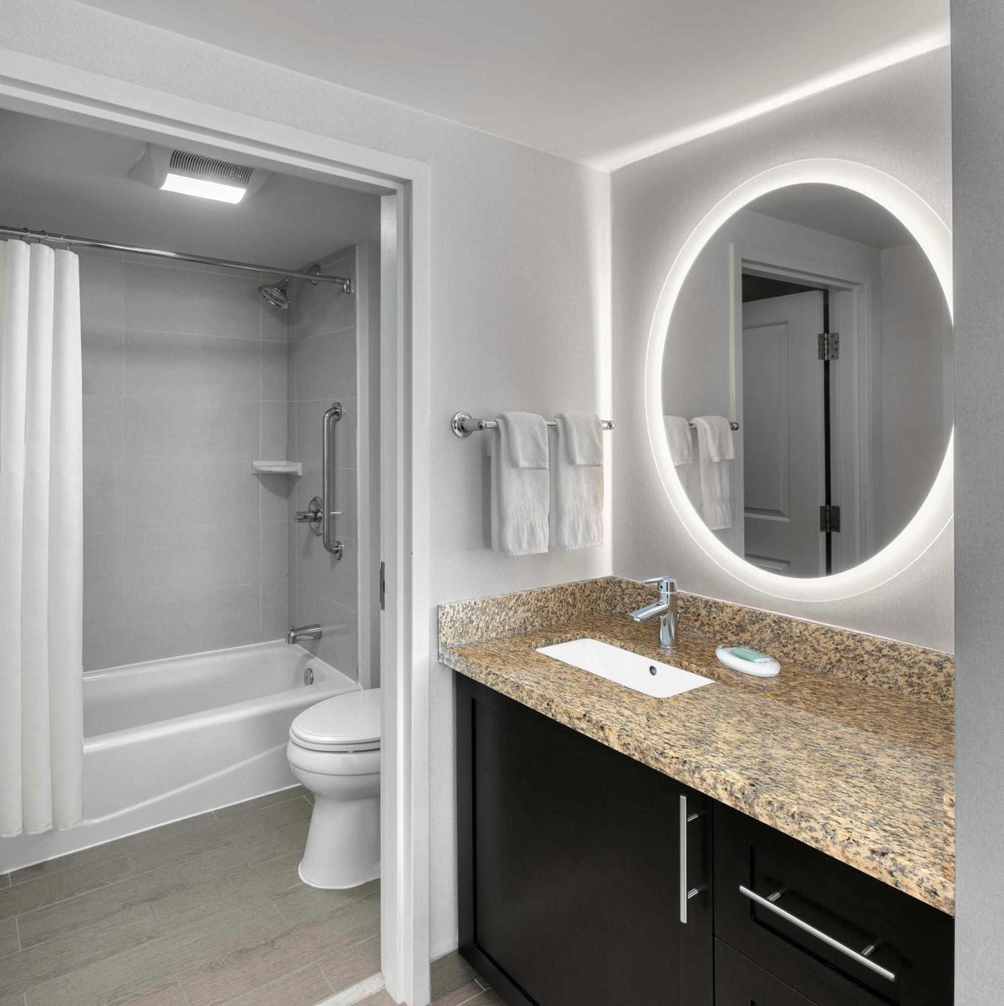 Towneplace Suites By Marriott Sudbury Exterior foto