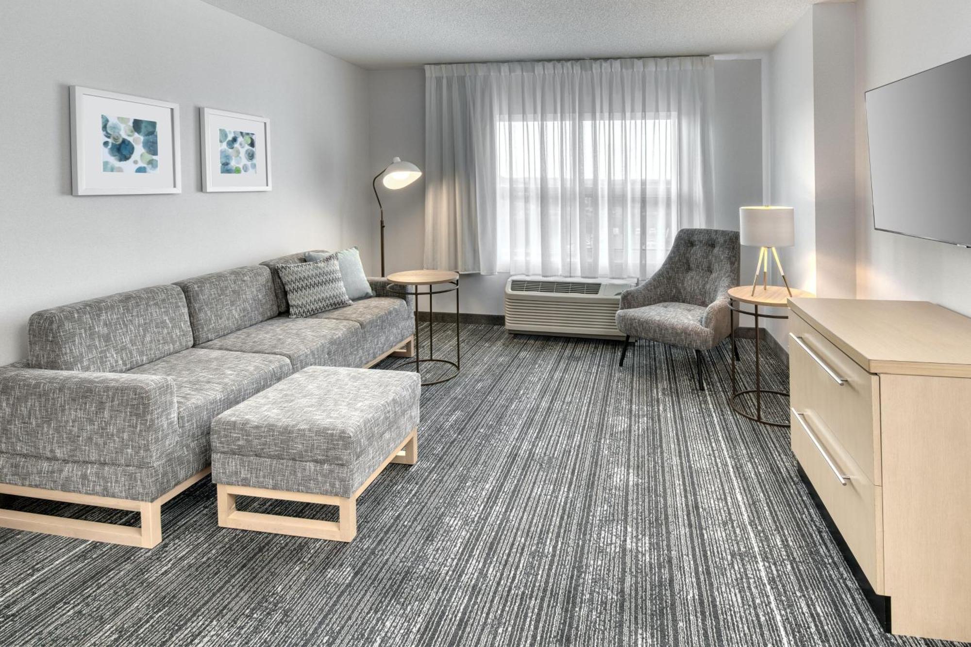 Towneplace Suites By Marriott Sudbury Exterior foto