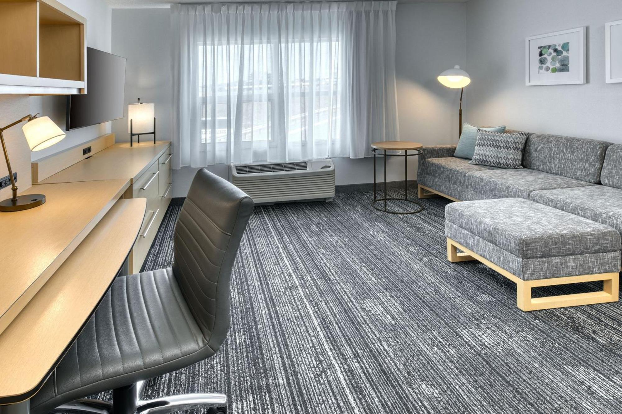 Towneplace Suites By Marriott Sudbury Exterior foto
